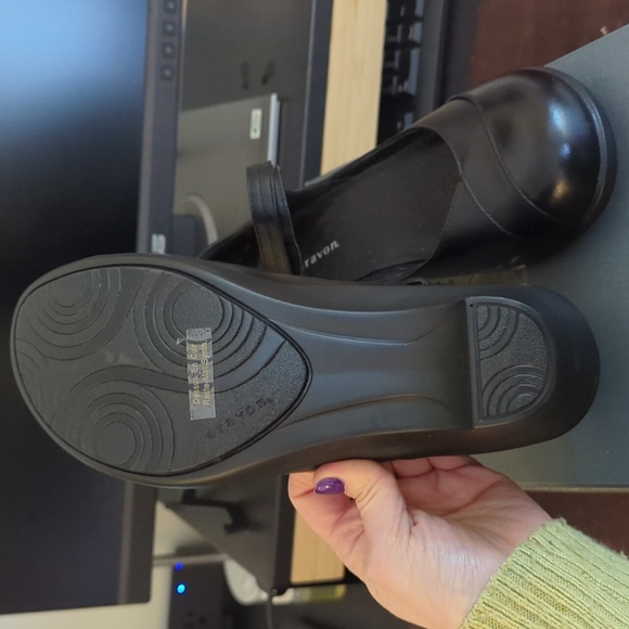 Aravon Maya Mary jane 6 Wide - Picture 3 of 5